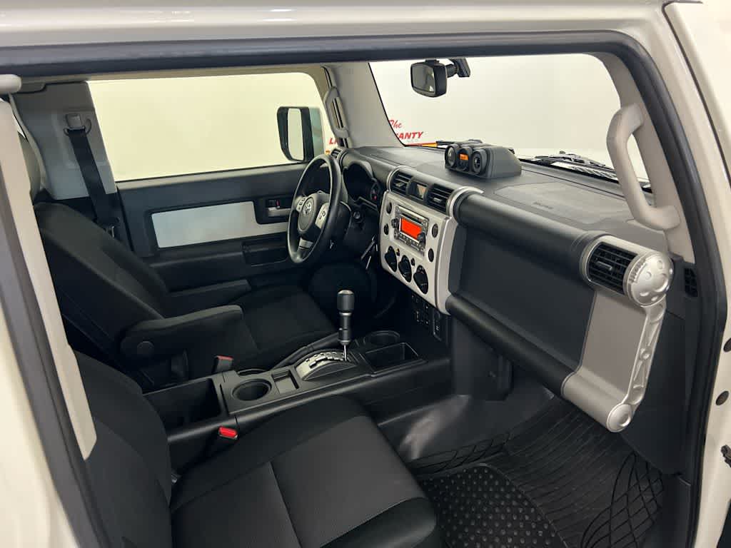 2014 Toyota FJ Cruiser Base