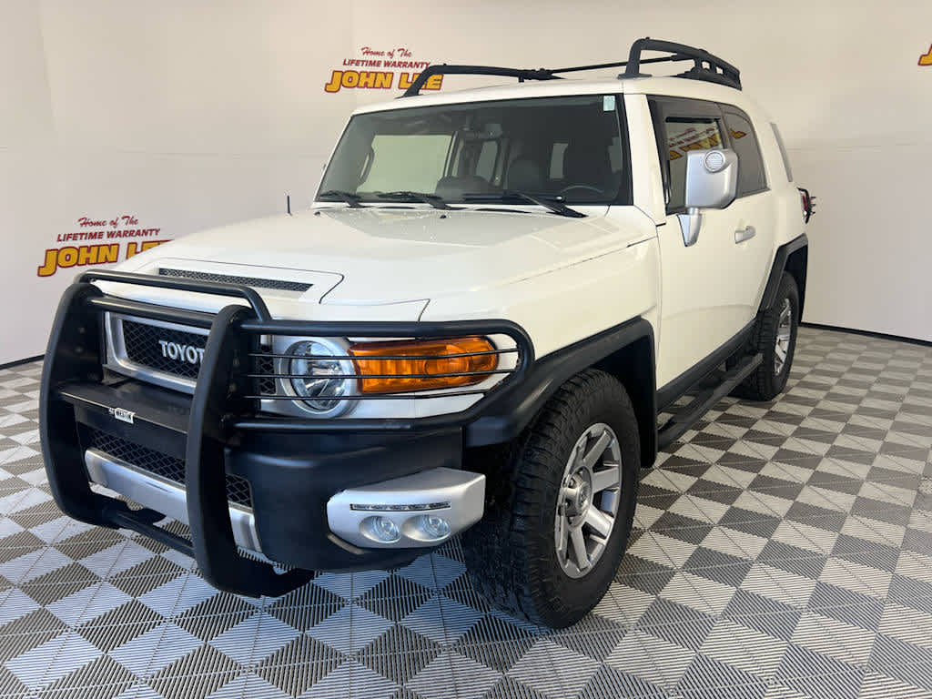 2014 Toyota FJ Cruiser Base