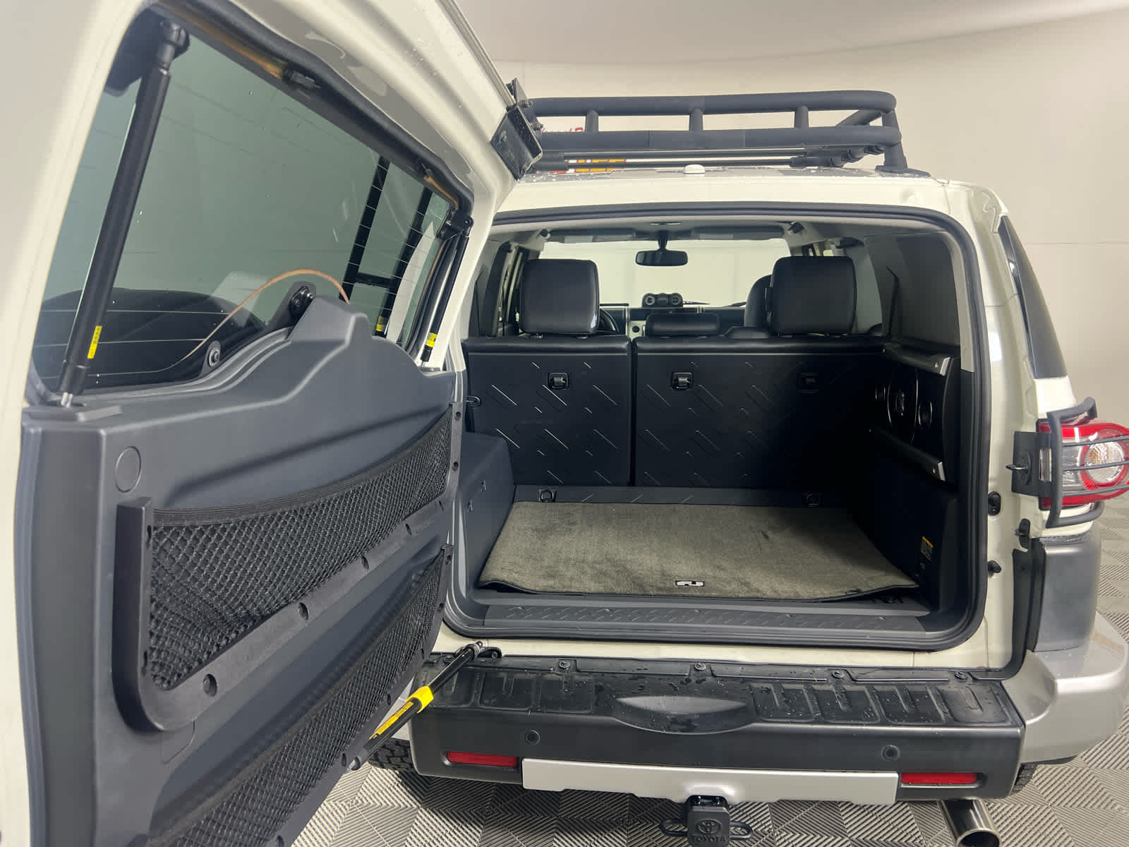 2014 Toyota FJ Cruiser Base