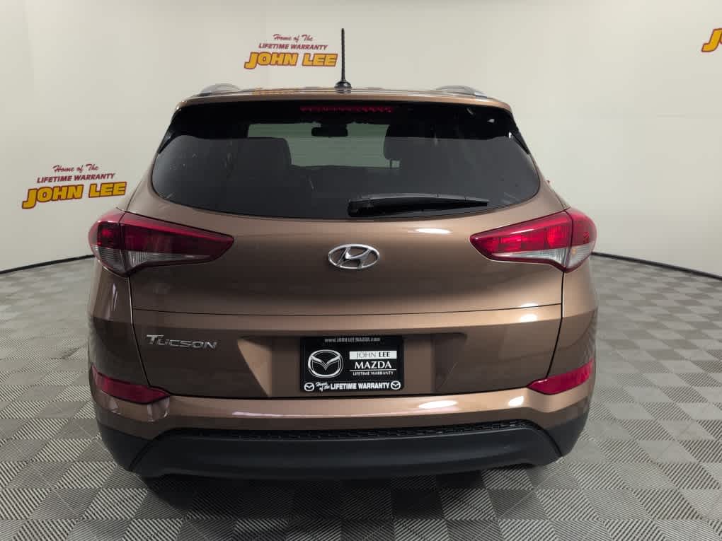 2016 Hyundai Tucson SE