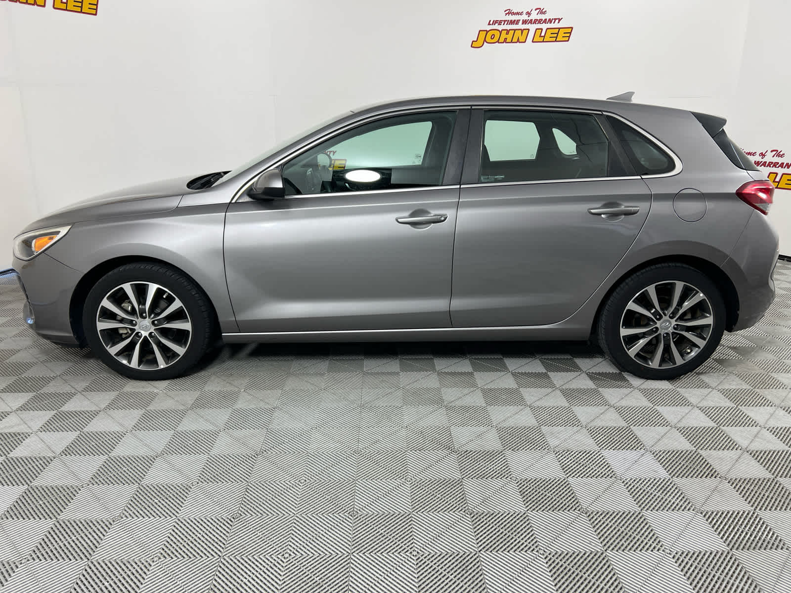 2020 Hyundai Elantra GT Base