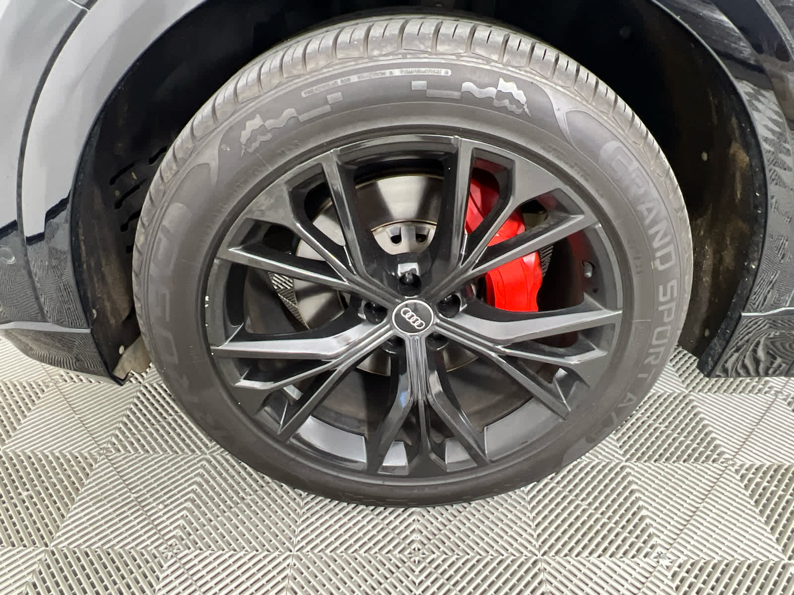 2021 Audi Q8 Premium