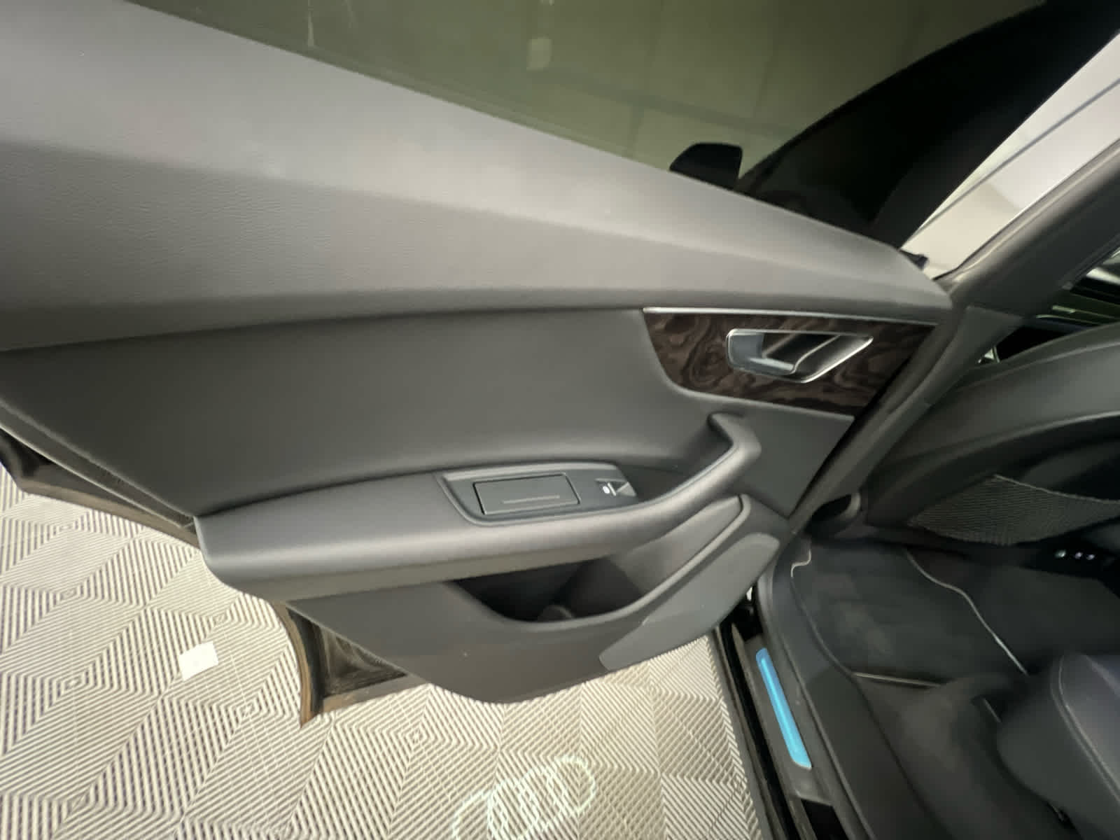 2021 Audi Q8 Premium