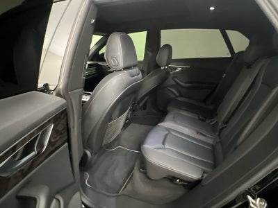 2021 Audi Q8 Premium