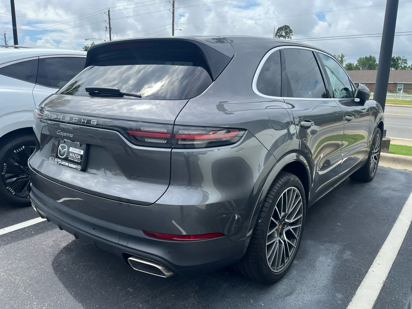 2019 Porsche Cayenne Base