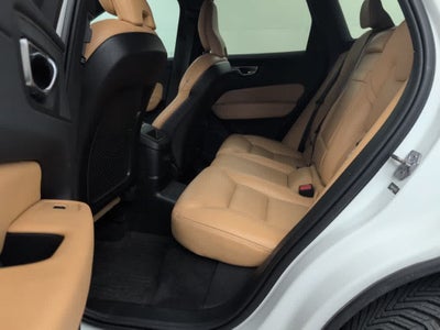 2022 Volvo XC60 Recharge Plug-In Hybrid Inscription