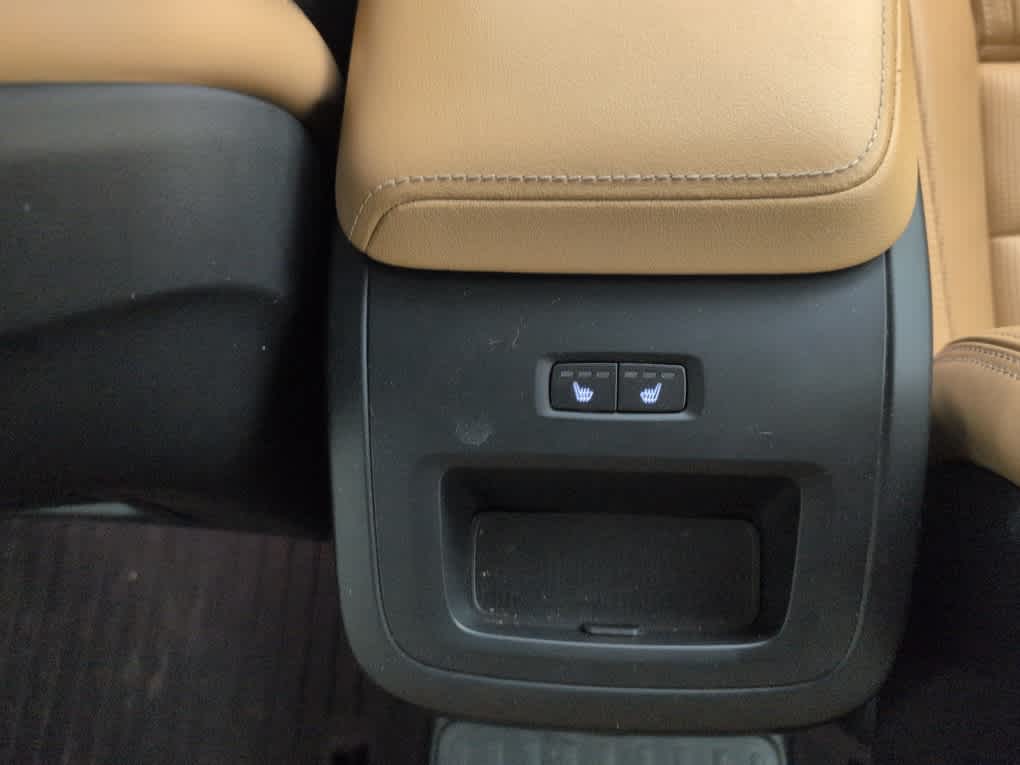 2022 Volvo XC60 Recharge Plug-In Hybrid Inscription