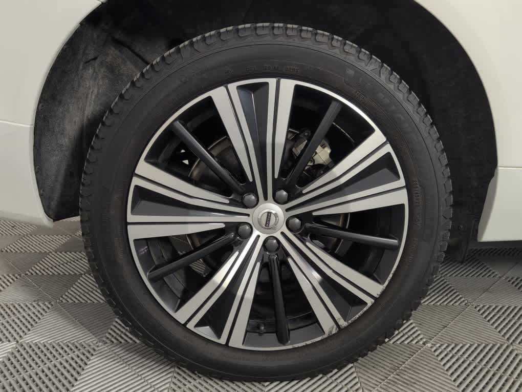 2022 Volvo XC60 Recharge Plug-In Hybrid Inscription