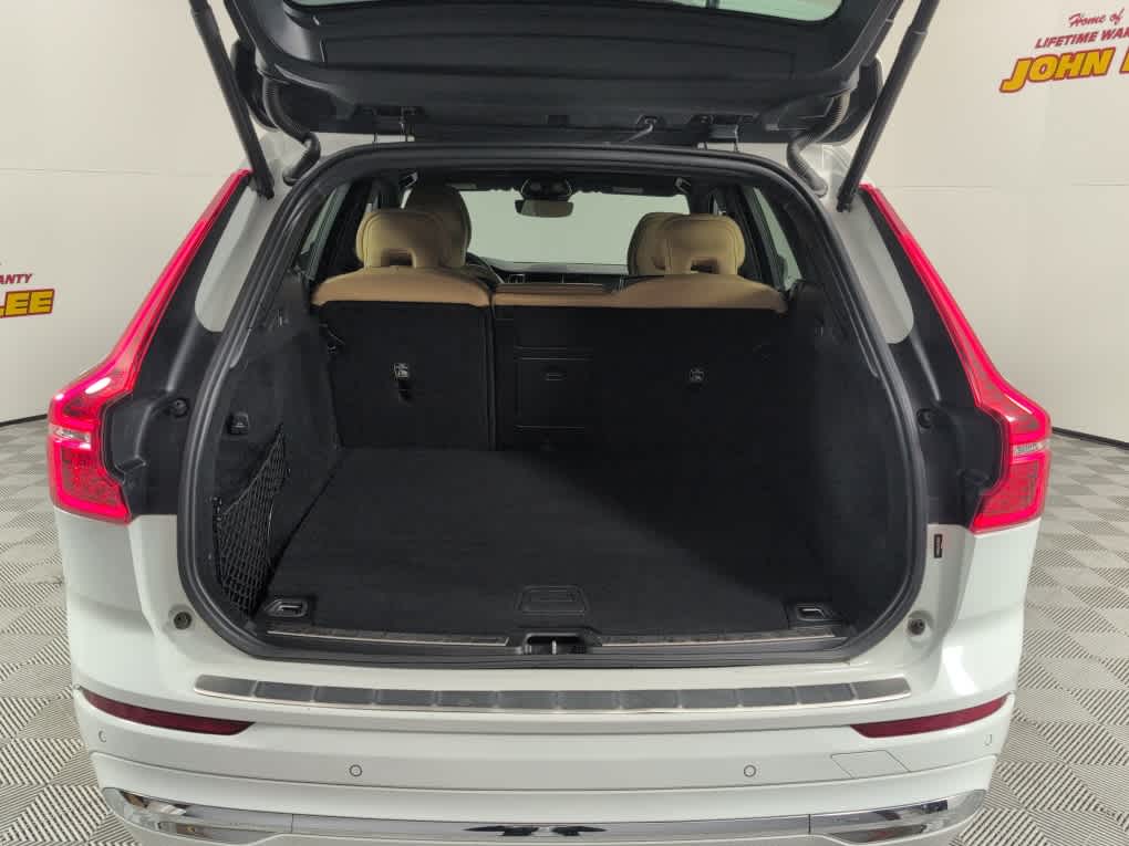 2022 Volvo XC60 Recharge Plug-In Hybrid Inscription